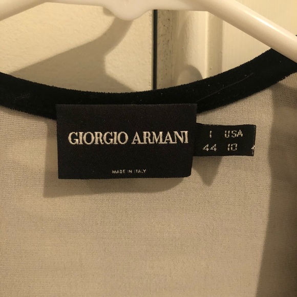 Giorgio Armani Top - Picture 3 of 4